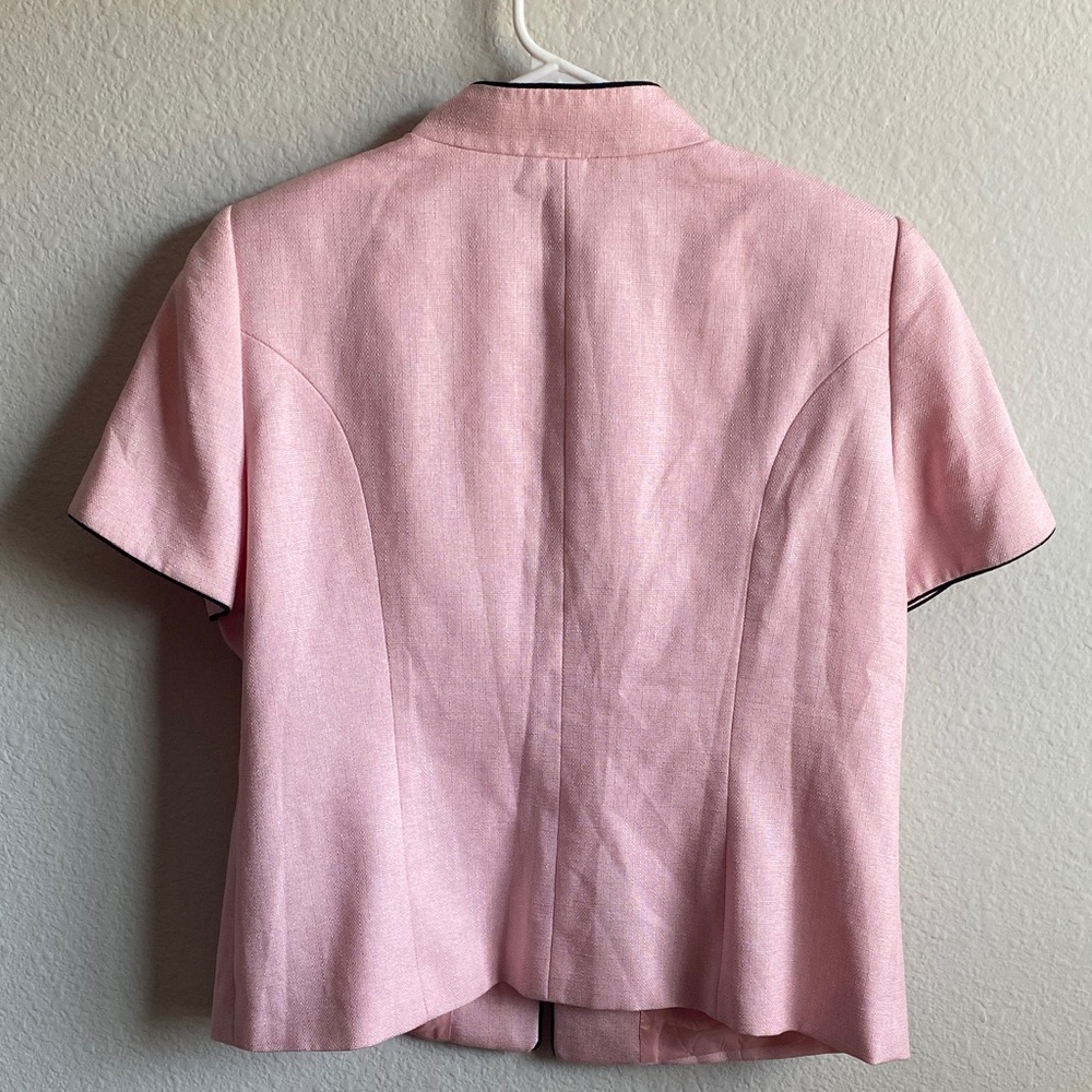 Tahari Pink Short Sleeved Blazer with Black Accents - Picture 7 of 12